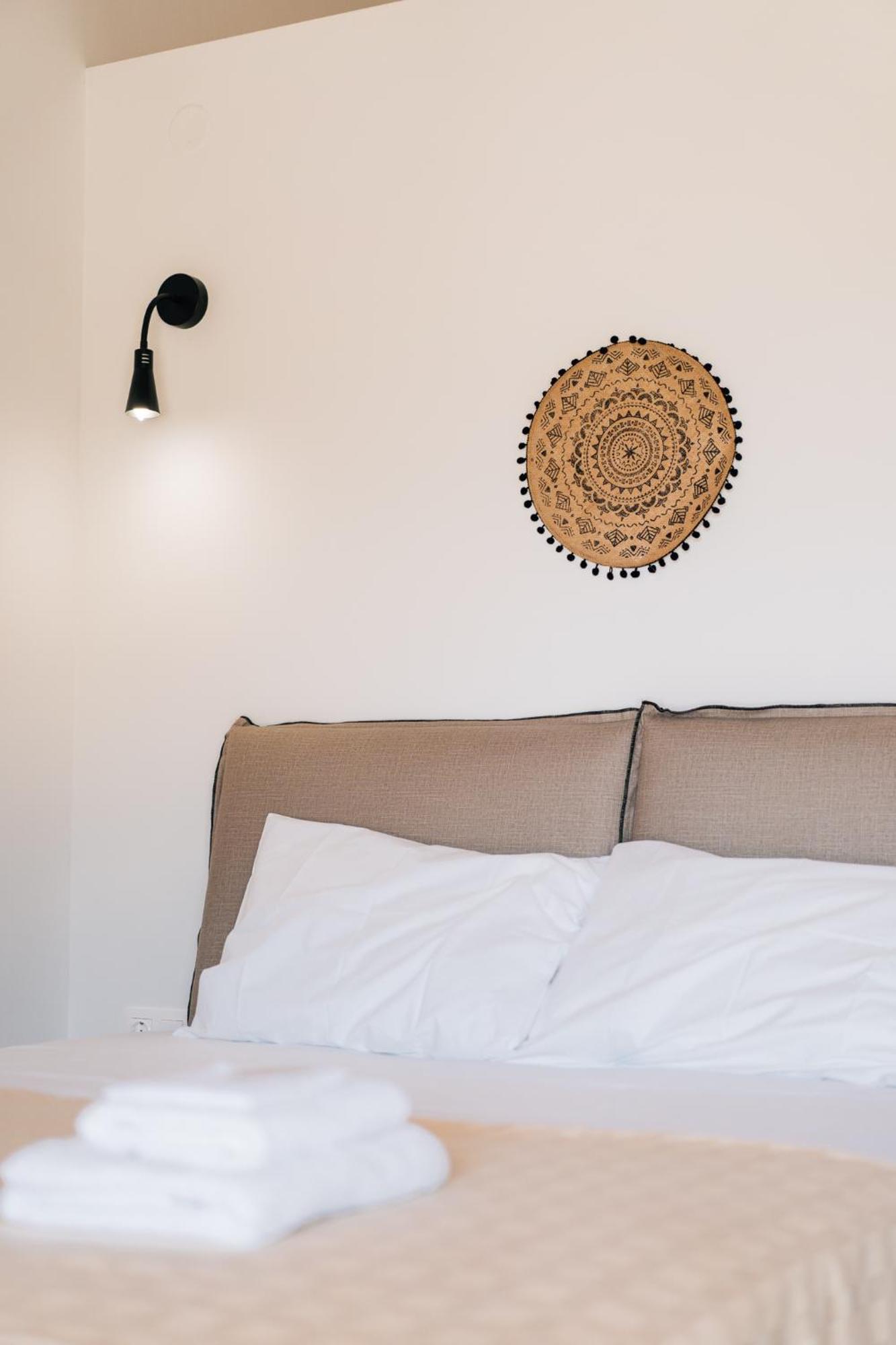 Apolithon Premium Houses Sígrion Eksteriør bilde